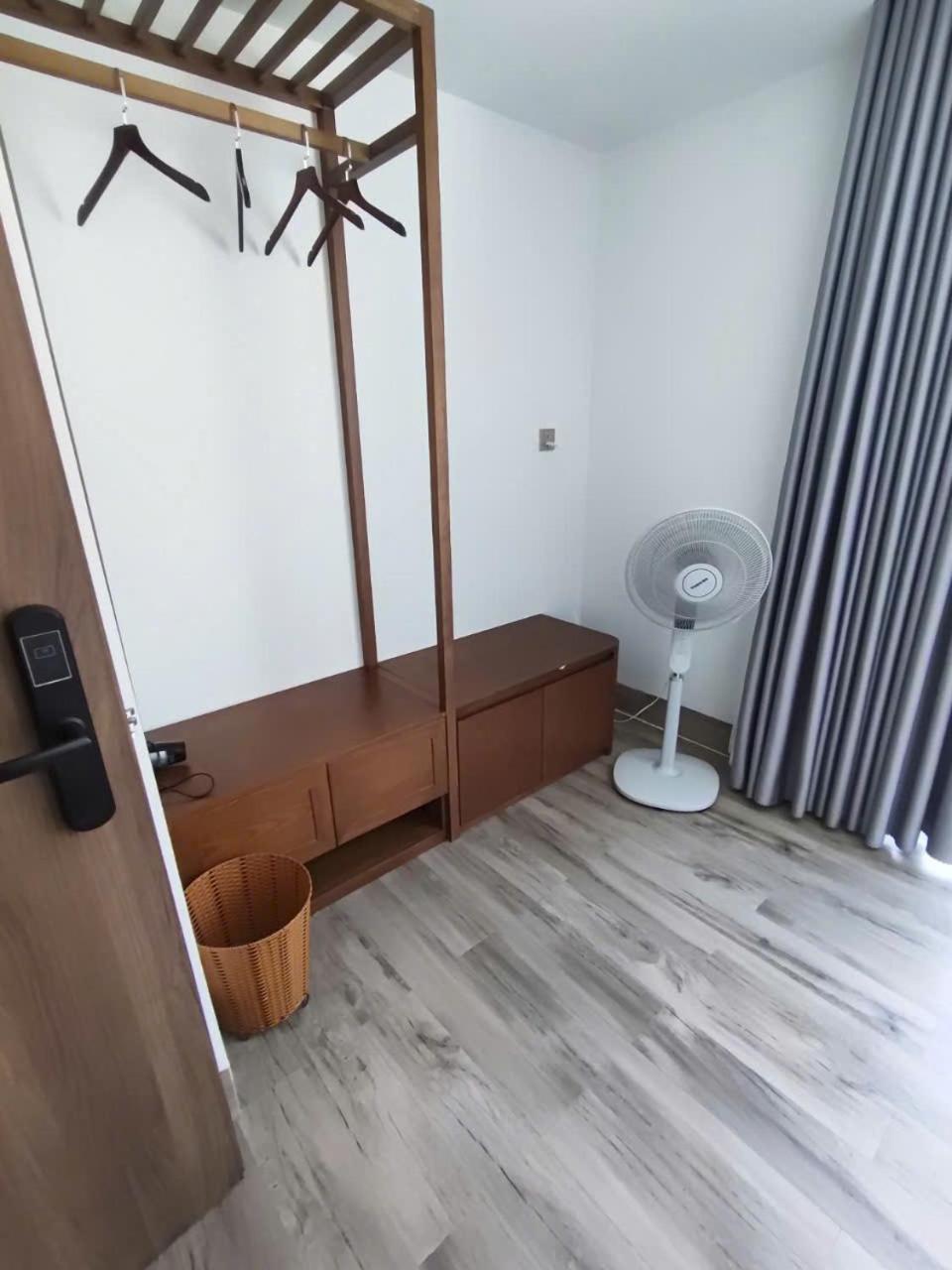 The Coral Homestay & Pub Tân Hiệ 객실 사진